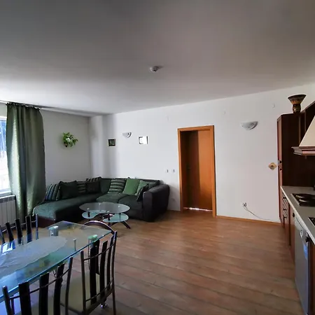 Alenik Private -the Stream Apartament