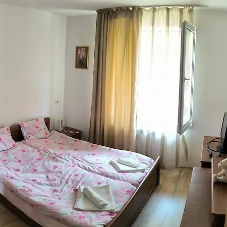 202 Stream * Παμπόροβο