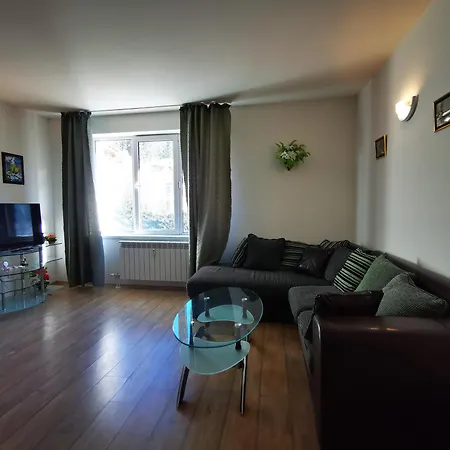 Alenik Private -the Stream Apartament Pamporowo