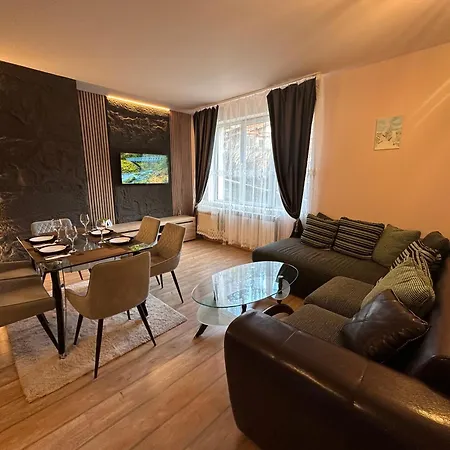 Alenik Private -pamporovo Апартамент Пампорово